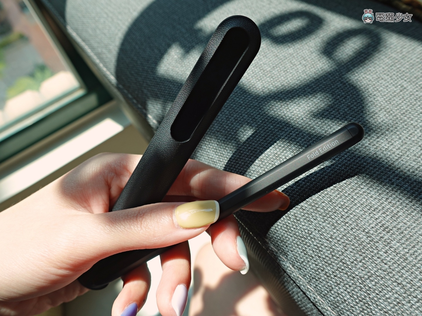 三星双折叠机 Galaxy Z Flip3 5G 和 Galaxy Z Fold3 5G 开箱体验,加入防水、S Pen手写功能更齐全,价格也更亲民 内容图16 潮品文-大潮社旗下实时最新热点娱乐时尚数码等新闻资讯网站! 三星双折叠机 Galaxy Z Flip3 5G 和 Galaxy Z Fold3 5G 开箱体验,加入防水、S Pen手写功能更齐全,价格也更亲民