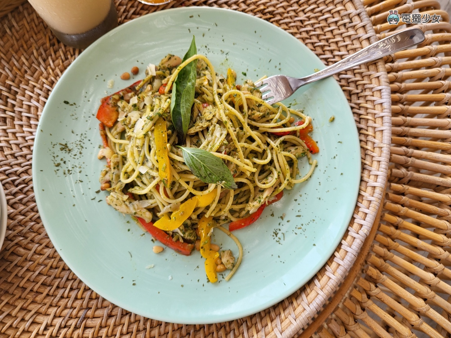 三星双折叠机 Galaxy Z Flip3 5G 和 Galaxy Z Fold3 5G 开箱体验,加入防水、S Pen手写功能更齐全,价格也更亲民 内容图37 潮品文-大潮社旗下实时最新热点娱乐时尚数码等新闻资讯网站! 三星双折叠机 Galaxy Z Flip3 5G 和 Galaxy Z Fold3 5G 开箱体验,加入防水、S Pen手写功能更齐全,价格也更亲民