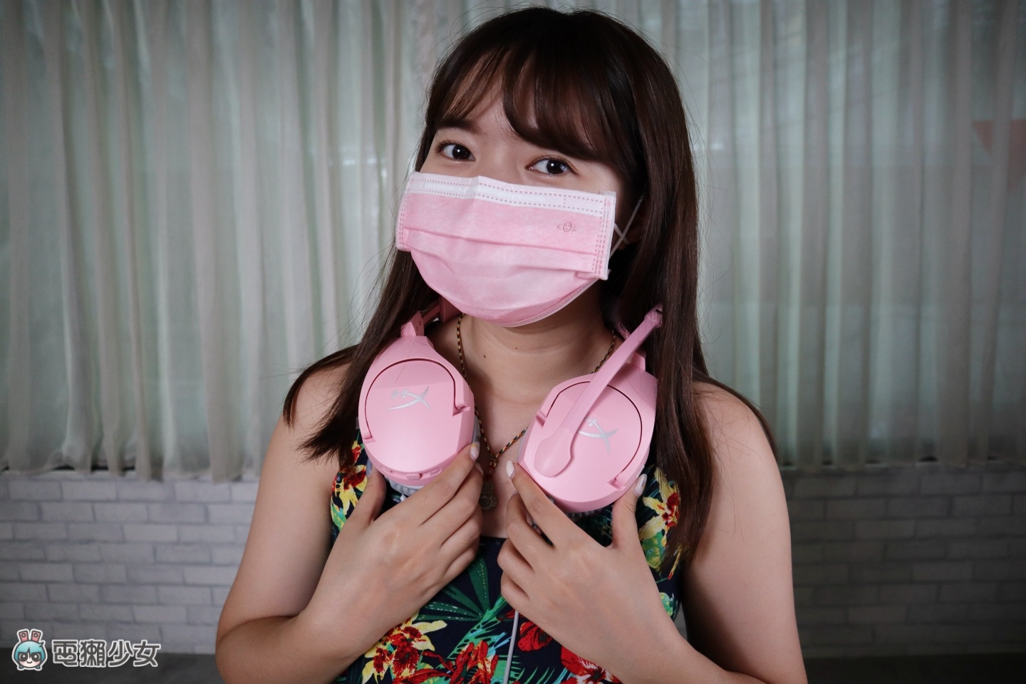 HyperX 最经典的‘ Cloud Stinger 系列 ’也出粉红色耳机！主打轻量化设计，打游戏也要很可爱