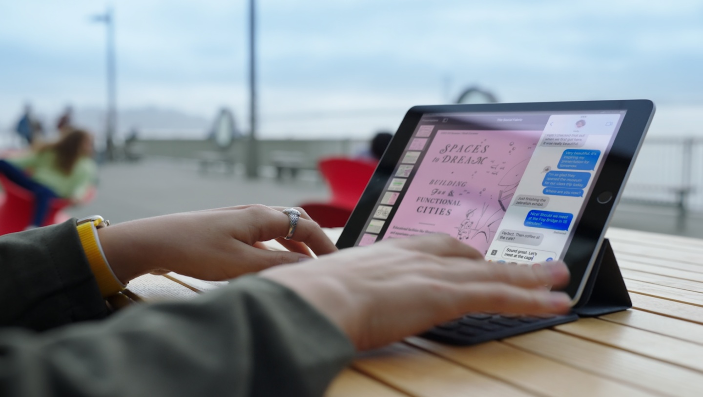 全新的 iPad 9 和 iPad mini 6 登场！前镜头升级到 1200 万像素，规格和效能全面提升！
