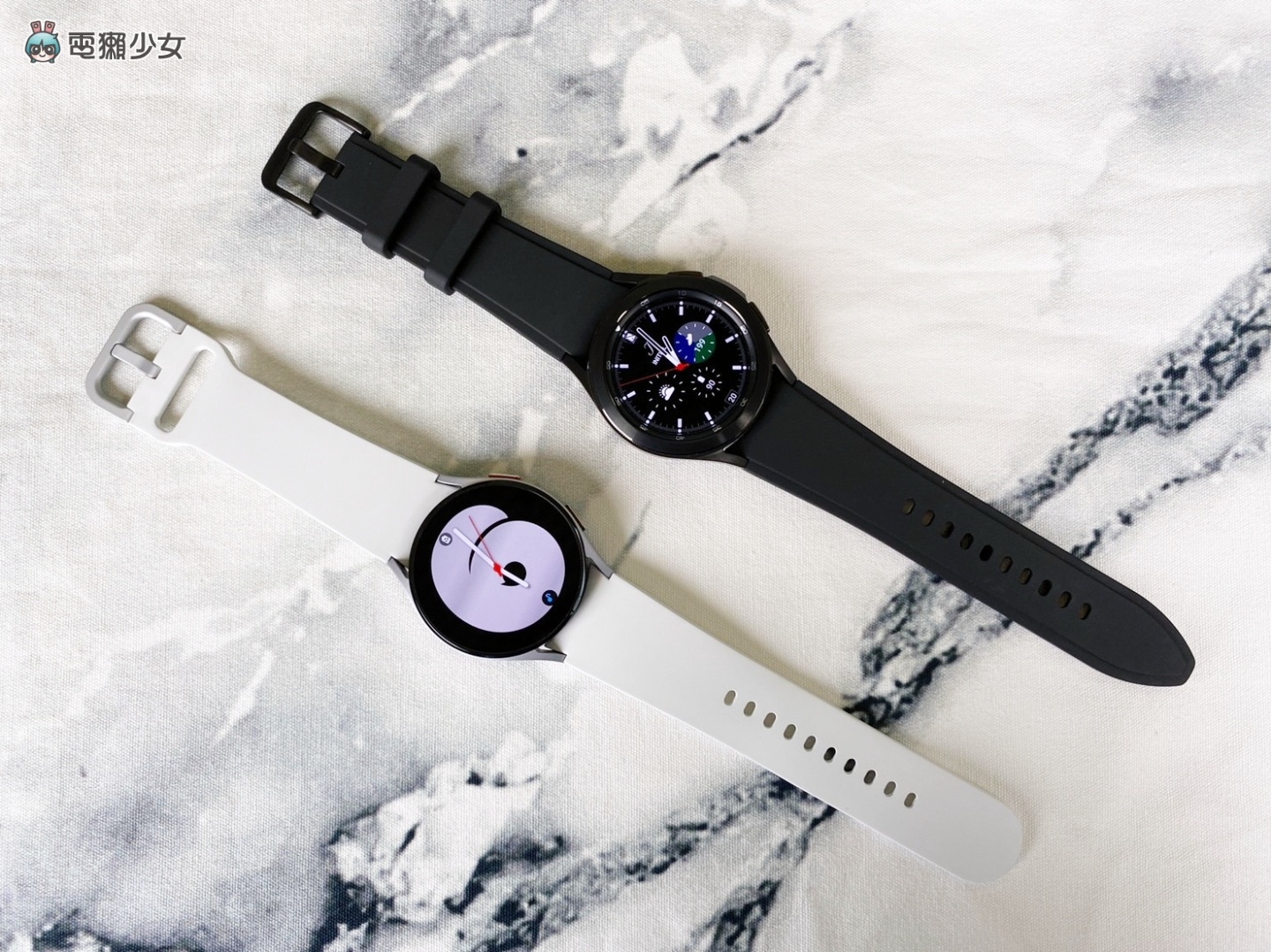 开箱|超进化!三星 Galaxy Watch4 系列 可以下载 App 好方便!同场加映三星 Galaxy Buds2 开箱 内容图5 潮品文-大潮社旗下实时最新热点娱乐时尚数码等新闻资讯网站! 开箱|超进化!三星 Galaxy Watch4 系列 可以下载 App 好方便!同场加映三星 Galaxy Buds2 开箱