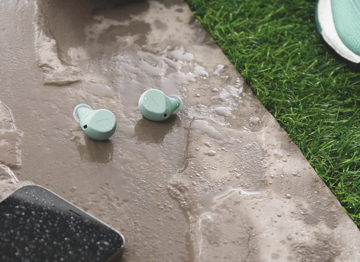 Jabra 推出 Elite 系列四款新耳機!入門款的 Elite 2 售價新臺幣 2,190 元,三千元有找就能入手! 内容图5 潮品文-大潮社旗下实时最新热点娱乐时尚数码等新闻资讯网站! Jabra 推出 Elite 系列四款新耳機!入門款的 Elite 2 售價新臺幣 2,190 元,三千元有找就能入手!