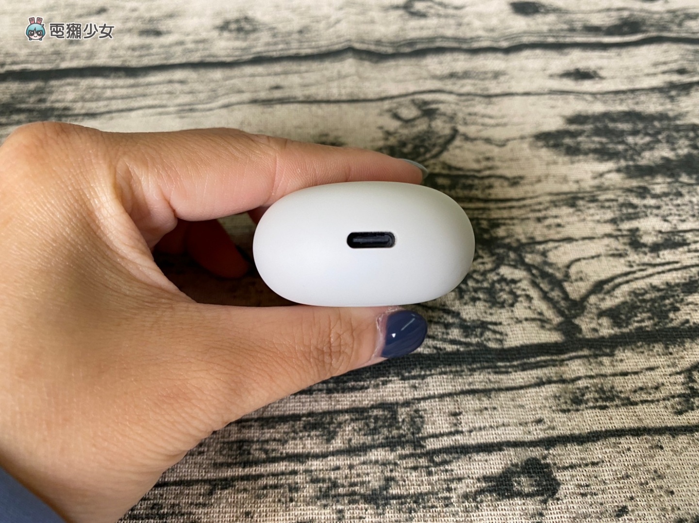 开箱|超聪明!Google Pixel Buds A-Series 开箱 会翻译、导航、算数学、换汇率的高 CP 值耳机 内容图6 潮品文-大潮社旗下实时最新热点娱乐时尚数码等新闻资讯网站! 开箱|超聪明!Google Pixel Buds A-Series 开箱 会翻译、导航、算数学、换汇率的高 CP 值耳机