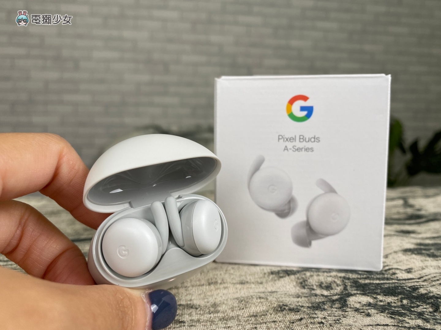 开箱|超聪明!Google Pixel Buds A-Series 开箱 会翻译、导航、算数学、换汇率的高 CP 值耳机 内容图1 潮品文-大潮社旗下实时最新热点娱乐时尚数码等新闻资讯网站! 开箱|超聪明!Google Pixel Buds A-Series 开箱 会翻译、导航、算数学、换汇率的高 CP 值耳机