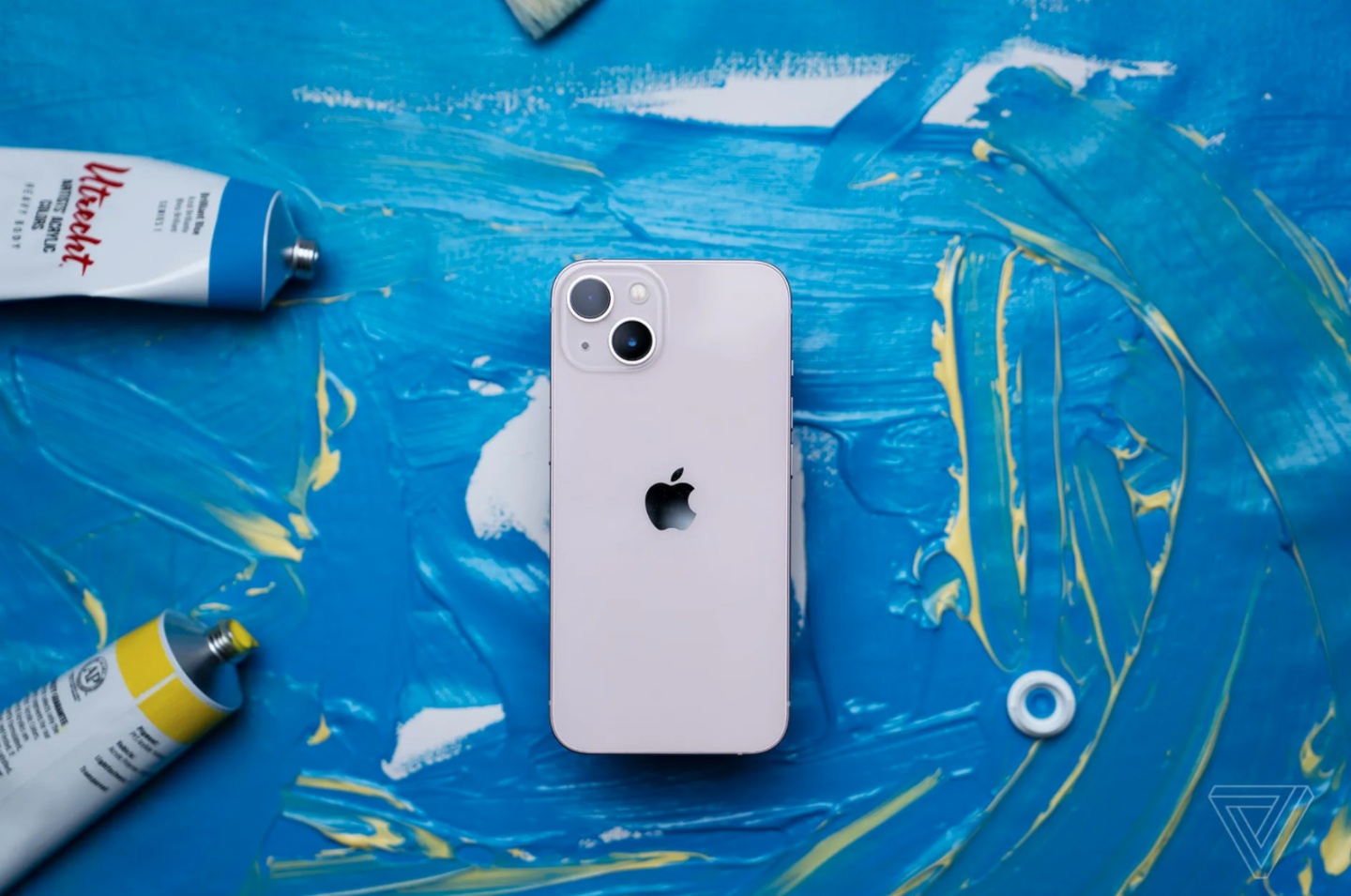 外媒 iPhone 13 开箱心得:续航提升有感,Pro 系列的镜头表现还是很强! 内容图3 潮品文-大潮社旗下实时最新热点娱乐时尚数码等新闻资讯网站! 外媒 iPhone 13 开箱心得:续航提升有感,Pro 系列的镜头表现还是很强!