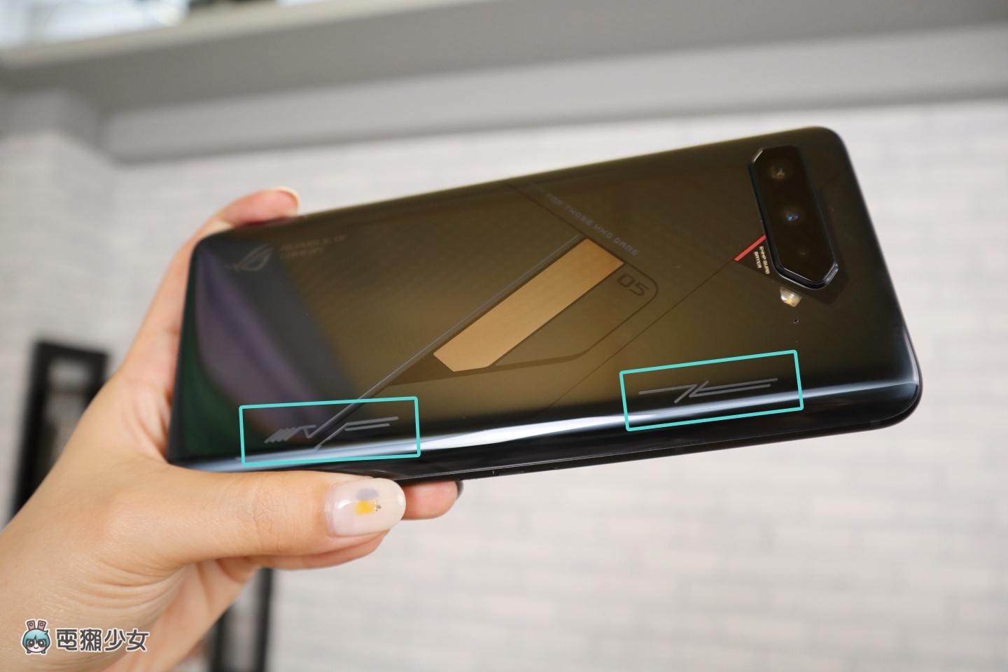 评测｜打手游用‘ ROG Phone 5s Pro ’助你更上一层楼！AirTrigger 5 让你每根手指头都有事情做！