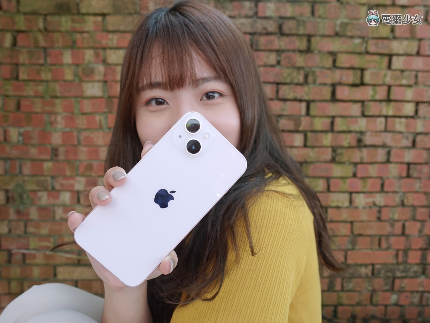 开箱|iPhone 13 粉色萌感爆棚!电影级模式好拍吗?续航如何?手机壳能否共用?热门问题来解答! 内容图1 潮品文-大潮社旗下实时最新热点娱乐时尚数码等新闻资讯网站! 开箱|iPhone 13 粉色萌感爆棚!电影级模式好拍吗?续航如何?手机壳能否共用?热门问题来解答!