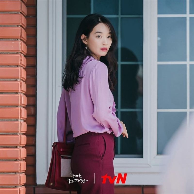 Beauty美人圈／《海岸村恰恰恰》申敏儿职场穿搭重点 时尚资讯 图10张