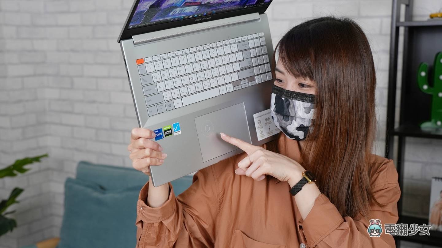 持修代言！2021 华硕潮流创作者笔电 Vivobook Pro X 开箱！4K OLED 萤幕与 AMD 与 Intel 双版本处理器