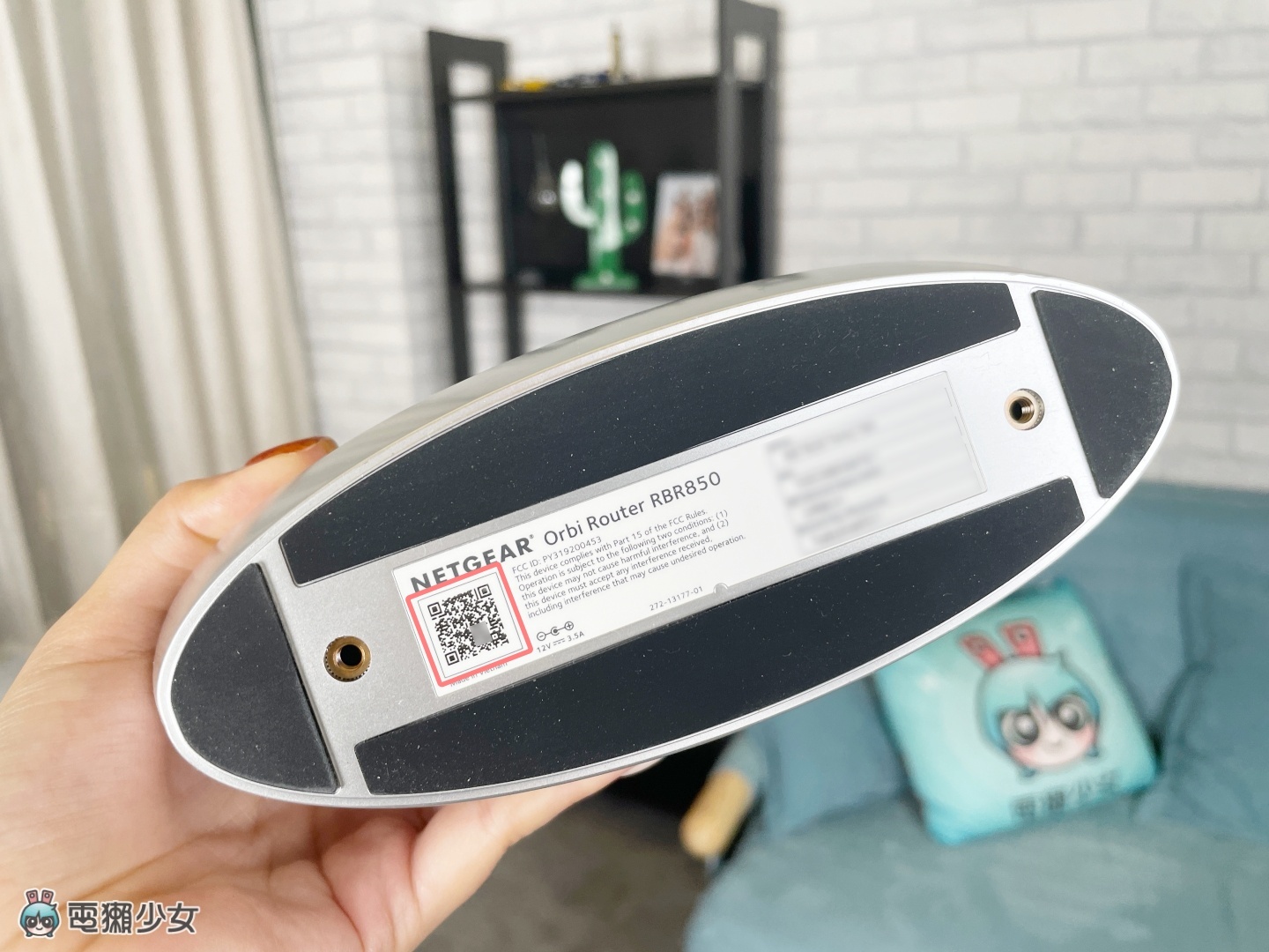 评测|跨楼层也不减网速‘ Netgear Orbi AX6000 三频 Mesh Wi-Fi ’范围超大覆盖无死角! 内容图12 潮品文-大潮社旗下实时最新热点娱乐时尚数码等新闻资讯网站! 评测|跨楼层也不减网速‘ Netgear Orbi AX6000 三频 Mesh Wi-Fi ’范围超大覆盖无死角!