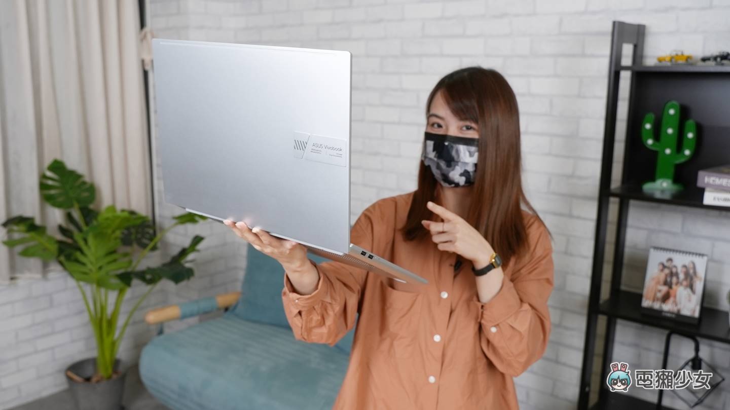 持修代言！2021 华硕潮流创作者笔电 Vivobook Pro X 开箱！4K OLED 萤幕与 AMD 与 Intel 双版本处理器