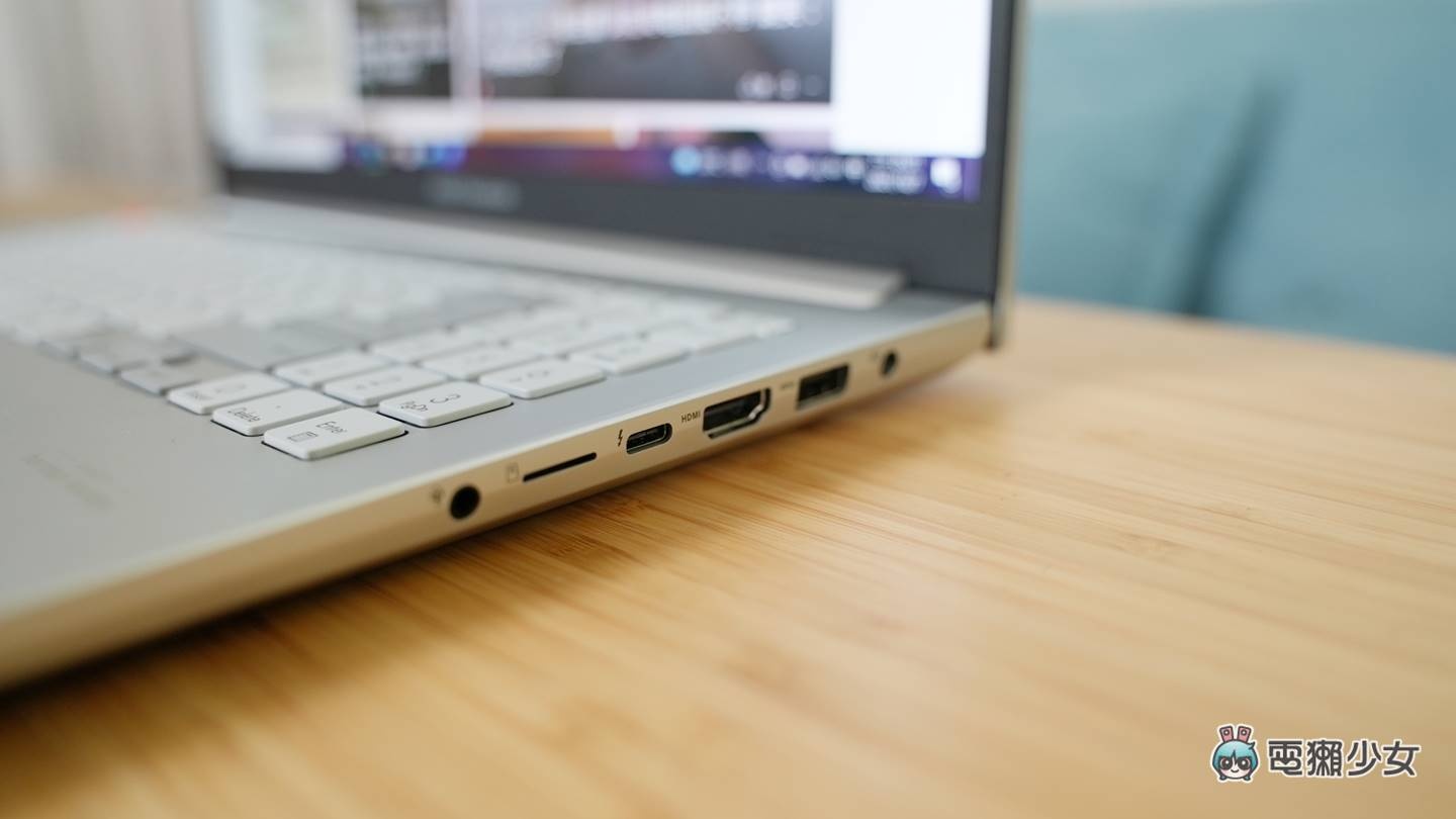 持修代言！2021 华硕潮流创作者笔电 Vivobook Pro X 开箱！4K OLED 萤幕与 AMD 与 Intel 双版本处理器