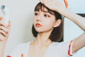 激似《后翼弃兵》安雅！纯欲嫩模绽放南半球　玉腿蜜桃抢镜