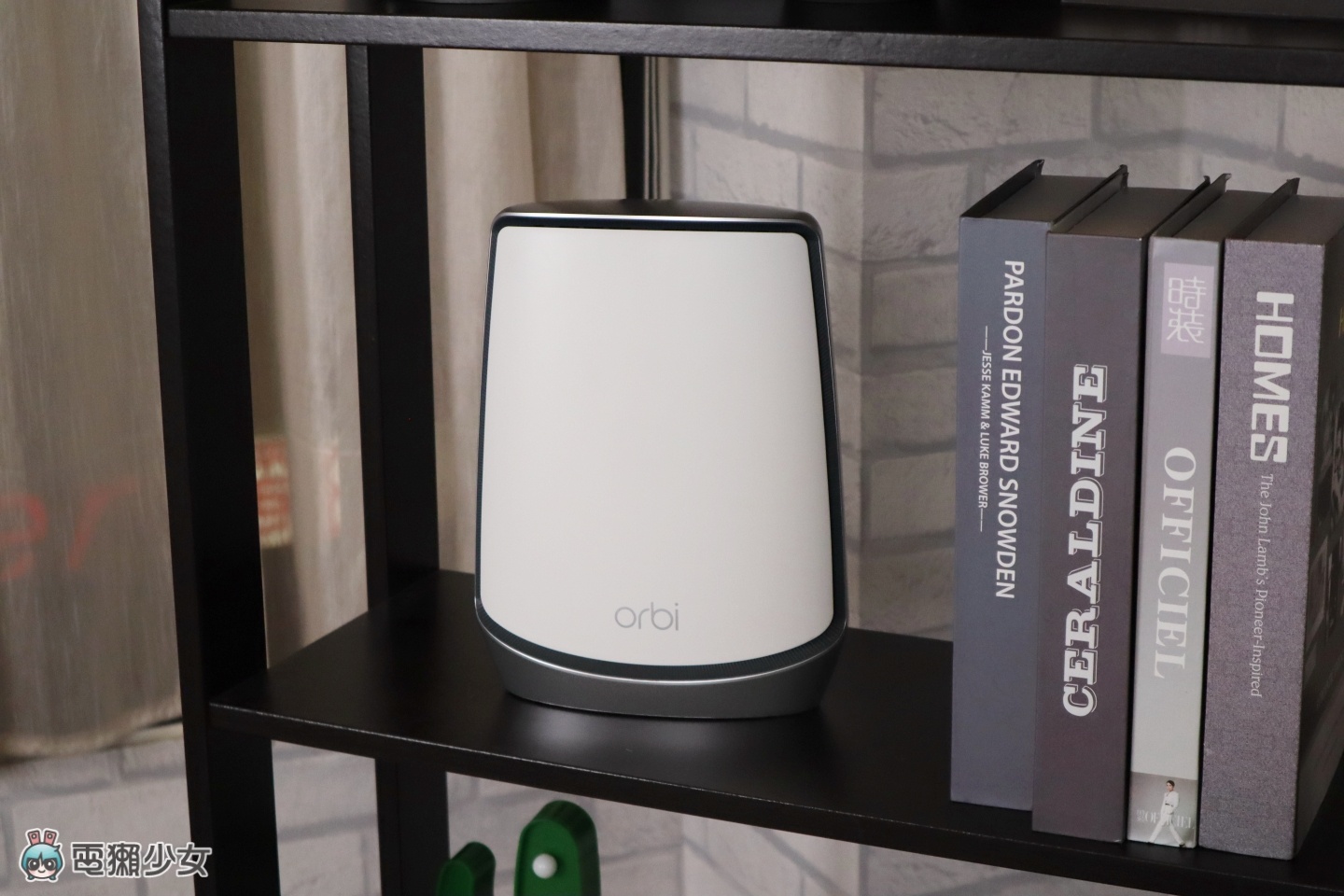 评测|跨楼层也不减网速‘ Netgear Orbi AX6000 三频 Mesh Wi-Fi ’范围超大覆盖无死角! 内容图2 潮品文-大潮社旗下实时最新热点娱乐时尚数码等新闻资讯网站! 评测|跨楼层也不减网速‘ Netgear Orbi AX6000 三频 Mesh Wi-Fi ’范围超大覆盖无死角!