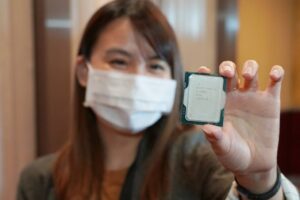 出门｜英特尔发表第 12 代 Intel Core，最强游戏处理器 i9-12900K 来啰！