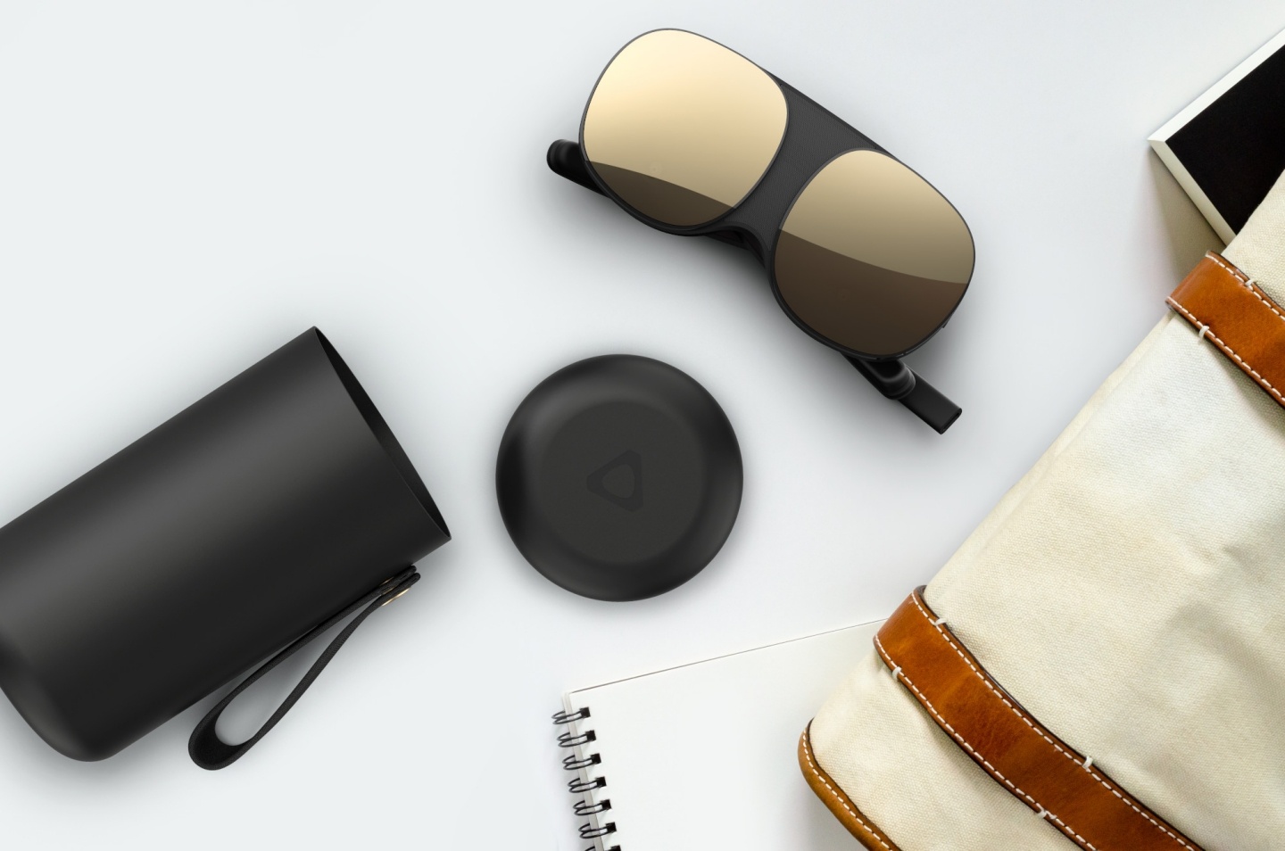 HTC 新款 VR 眼镜‘ VIVE Flow ’亮相!重量很轻巧但一样能给你沉浸式的视觉体验,售价新台币 14,990 元 内容图5 潮品文-大潮社旗下实时最新热点娱乐时尚数码等新闻资讯网站! HTC 新款 VR 眼镜‘ VIVE Flow ’亮相!重量很轻巧但一样能给你沉浸式的视觉体验,售价新台币 14,990 元