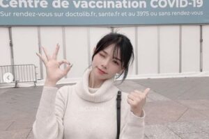 青青放送北半球！双手抱胸喊“好重”　万人抢帮女神分忧