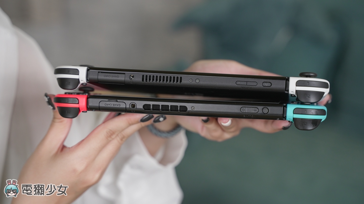 Switch OLED 开箱!跟上一代哪里不同?该升级吗?热门 QA 帮你解答! 内容图12 潮品文-大潮社旗下实时最新热点娱乐时尚数码等新闻资讯网站! Switch OLED 开箱!跟上一代哪里不同?该升级吗?热门 QA 帮你解答!