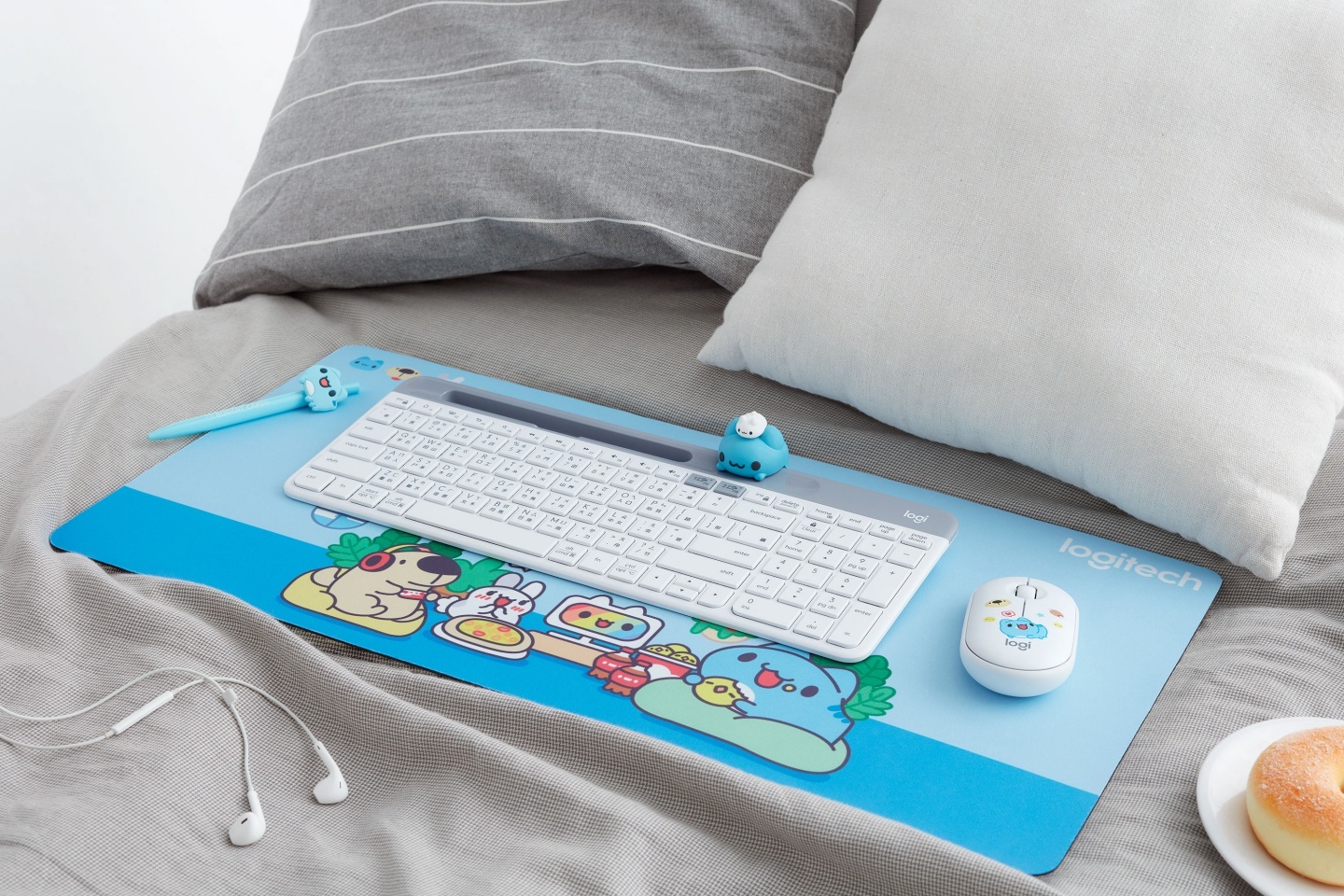 疗愈萌主咖波来了!‘ 罗技 X 猫猫虫咖波 ’推出联名键鼠礼盒,强力放送可爱光波 内容图5 潮品文-大潮社旗下实时最新热点娱乐时尚数码等新闻资讯网站! 疗愈萌主咖波来了!‘ 罗技 X 猫猫虫咖波 ’推出联名键鼠礼盒,强力放送可爱光波