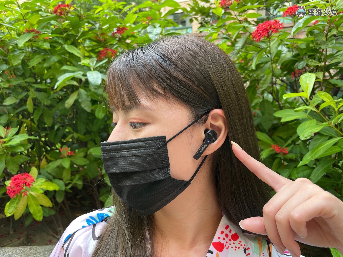 开箱｜Energizer UB5001 真无线蓝牙耳机 同时也是移动电源和无线充电器！快来看看这个酷东西！