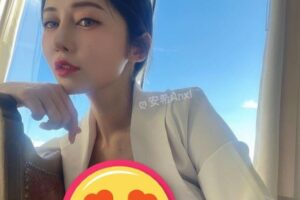 直冲票选第2名！安希散步炸出雪白美胸　3秒Q弹晃晕万网