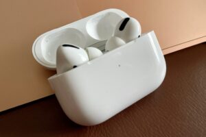 苹果将有‘ 声音问题 ’的 AirPods Pro 维修方案延长一年！符合资格即可免费维修