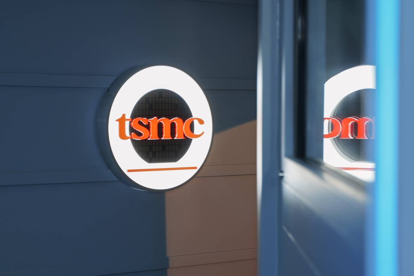 台积电校园招募第一站!四种管道了解预办登积计画,还有投履历抽显卡活动 内容图3 潮品文-大潮社旗下实时最新热点娱乐时尚数码等新闻资讯网站! 台积电校园招募第一站!四种管道了解预办登积计画,还有投履历抽显卡活动