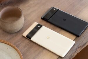 外媒实测 Google Pixel 6 Pro 的充电功率，发现最高只能支援到 22W，但充电速度和官方提供的数据差不多
