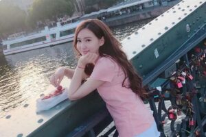 孙道存幺女遭批“靠姐、靠爸”　学孙芸芸踏进时尚圈又淡出