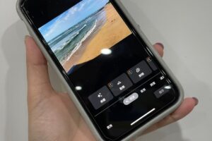 Google 相簿更新！iPhone 用户可用‘ 一键AI修图 ’但也附赠一 Bug