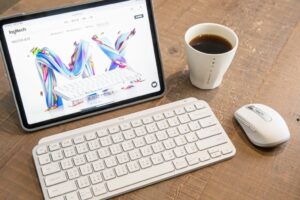 罗技推出智慧无线蓝牙键盘 Logitech MX Keys Mini，专为创作者量身打造！