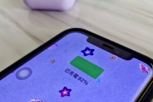 这样充电比较好？破除三大 iPhone 充电迷思 别再等到电量低于 20% 再帮手机充电了！