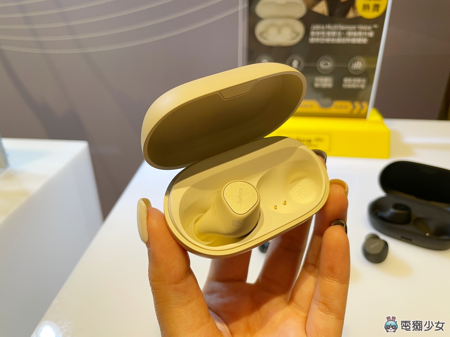 出门|Jabra 推出两款真无线蓝牙耳机:Elite 7 Pro 主打清晰通话、Elite 7 Active 专用运动用户设计 内容图6 潮品文-大潮社旗下实时最新热点娱乐时尚数码等新闻资讯网站! 出门|Jabra 推出两款真无线蓝牙耳机:Elite 7 Pro 主打清晰通话、Elite 7 Active 专用运动用户设计