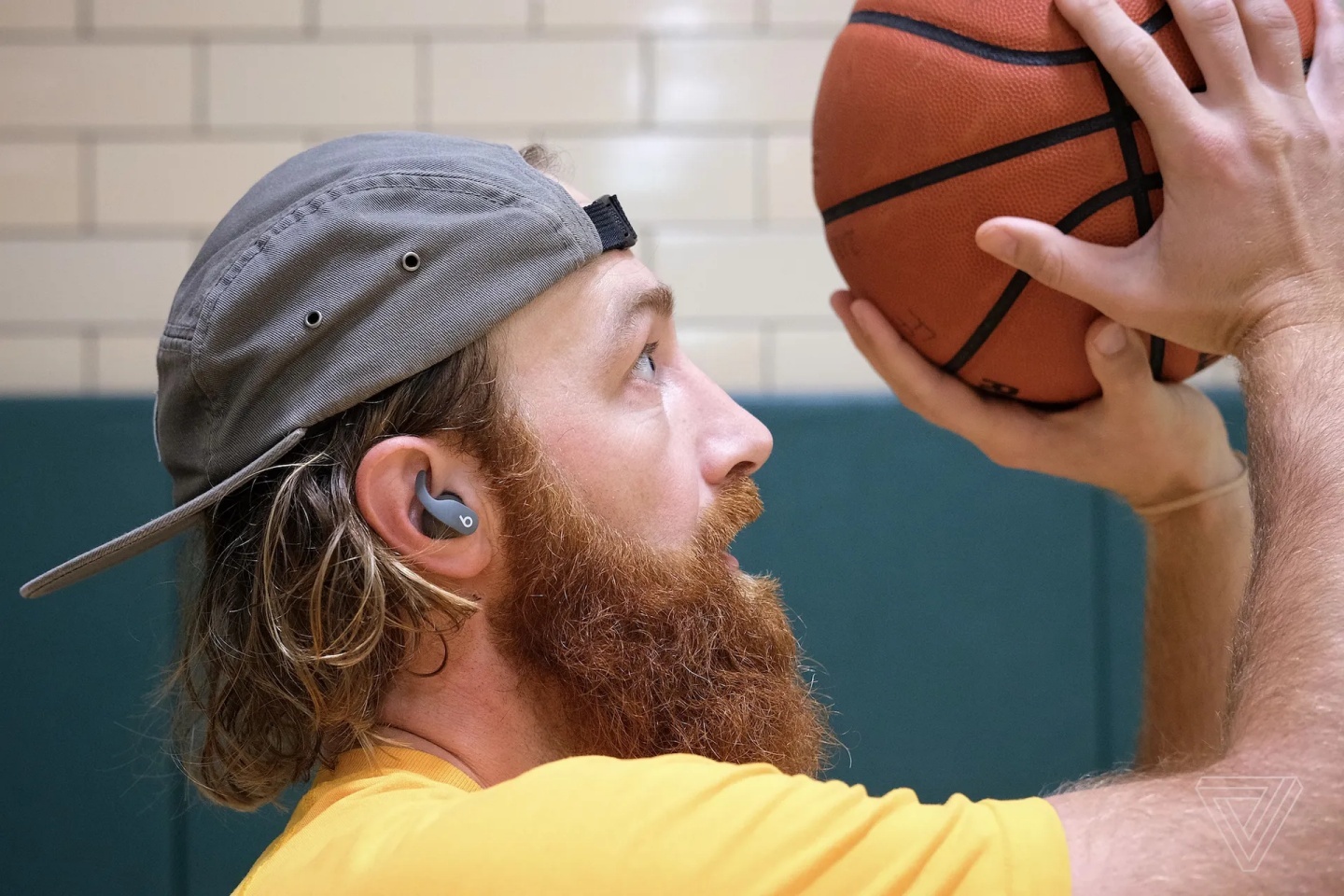 Beats 带来全新 Fit Pro 主动降噪真无线蓝牙耳机,强调全新耳翼设计服贴性更高 内容图3 潮品文-大潮社旗下实时最新热点娱乐时尚数码等新闻资讯网站! Beats 带来全新 Fit Pro 主动降噪真无线蓝牙耳机,强调全新耳翼设计服贴性更高