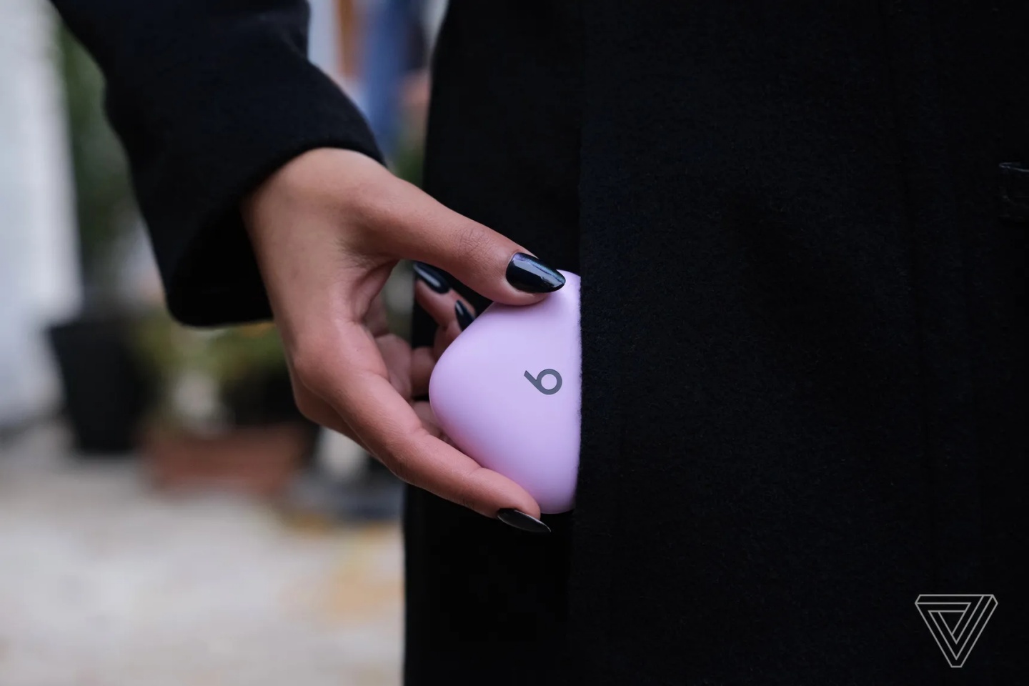 Beats 带来全新 Fit Pro 主动降噪真无线蓝牙耳机,强调全新耳翼设计服贴性更高 内容图5 潮品文-大潮社旗下实时最新热点娱乐时尚数码等新闻资讯网站! Beats 带来全新 Fit Pro 主动降噪真无线蓝牙耳机,强调全新耳翼设计服贴性更高