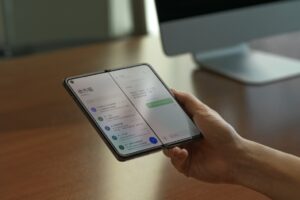 OPPO 首款折叠手机‘ Find N ’下周有望登场！官方抢先释出实机影片