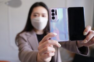出门｜折叠手机再一支，‘ OPPO Find N ’在台亮相！同场加映‘ OPPO Air Glass ’智能眼镜