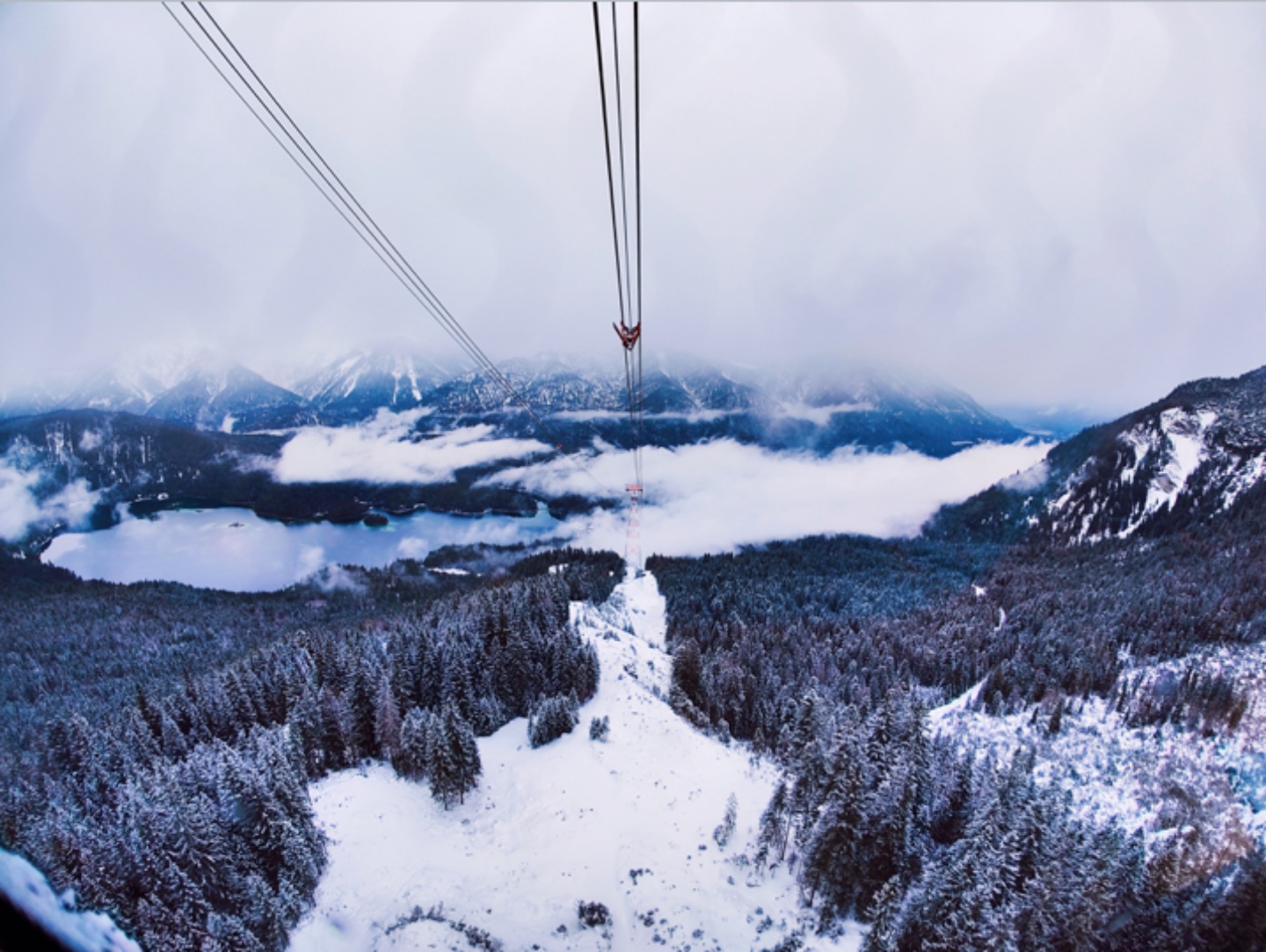 realme 公开 GT 2 Pro 的三大技术！机背将采用环保材质、搭载全新的 150&nbsp;超广角镜头，且在连线上会更稳定！