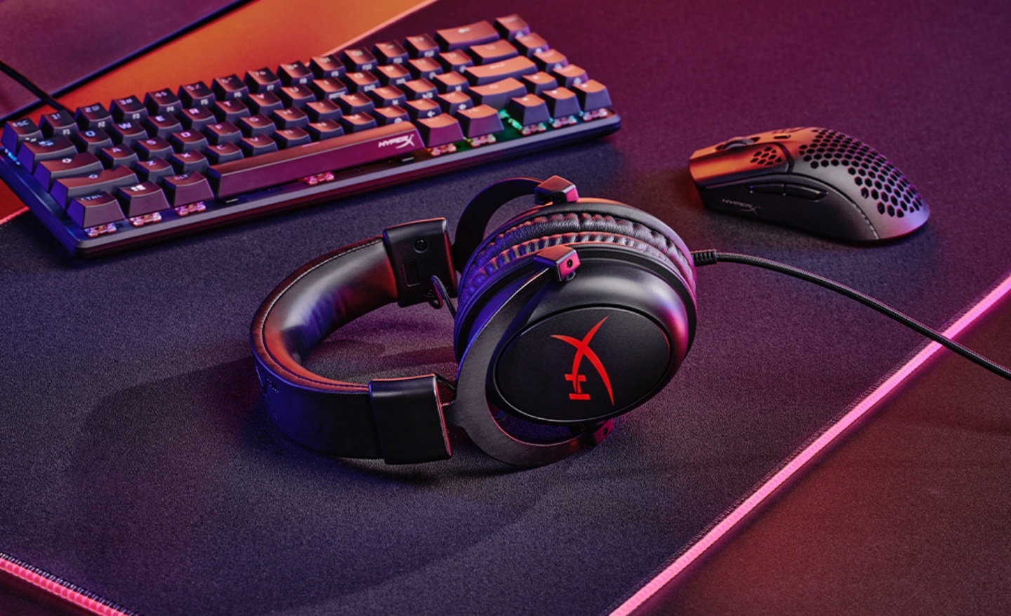 HyperX 带来六项全新电竞产品!包含耳机、鼠标、机械式键盘,还推出了首款游戏摇杆! 内容图4 潮品文-大潮社旗下实时最新热点娱乐时尚数码等新闻资讯网站! HyperX 带来六项全新电竞产品!包含耳机、鼠标、机械式键盘,还推出了首款游戏摇杆!
