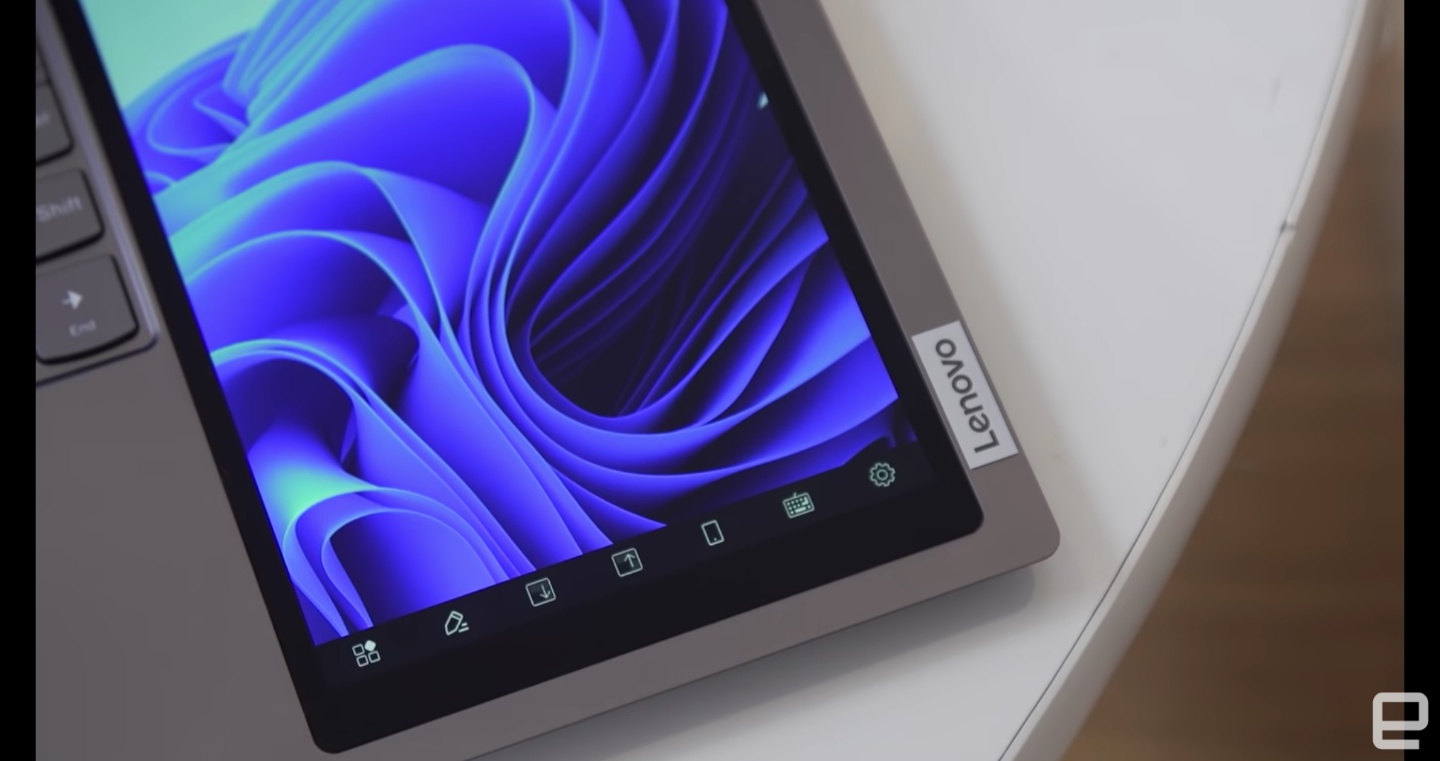 外型太特别!Lenovo 推出‘ ThinkBook Plus Gen3 ’键盘区右侧加了一块 8 吋萤幕 笔电变得好长? 内容图7 潮品文-大潮社旗下实时最新热点娱乐时尚数码等新闻资讯网站! 外型太特别!Lenovo 推出‘ ThinkBook Plus Gen3 ’键盘区右侧加了一块 8 吋萤幕 笔电变得好长?