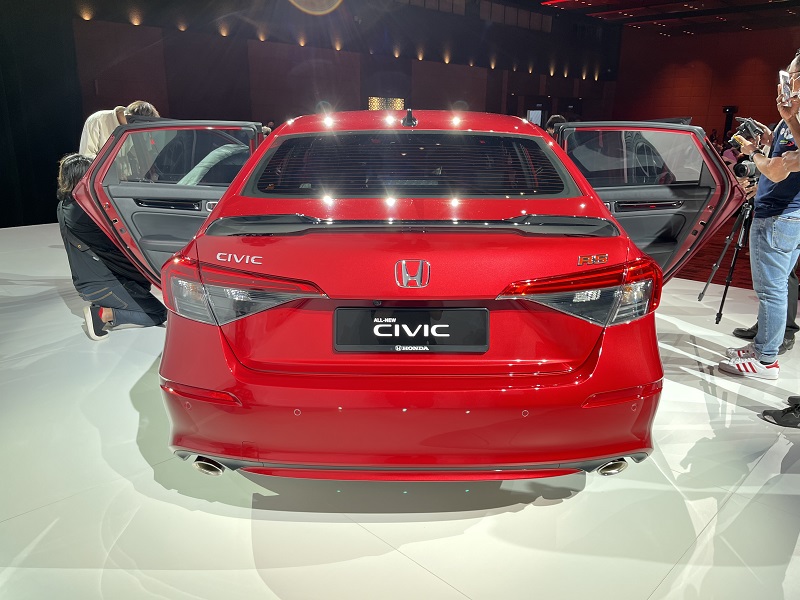 Car I 全新Honda Civic隆重登场！崭新设计还有蜂窝网格面板！ 更多热点 图3张