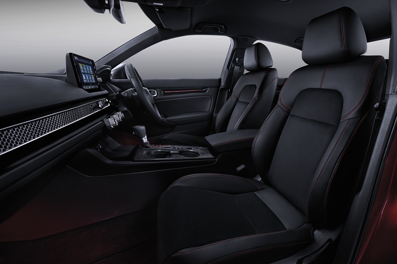 Car I 全新Honda Civic隆重登场！崭新设计还有蜂窝网格面板！ 更多热点 图5张