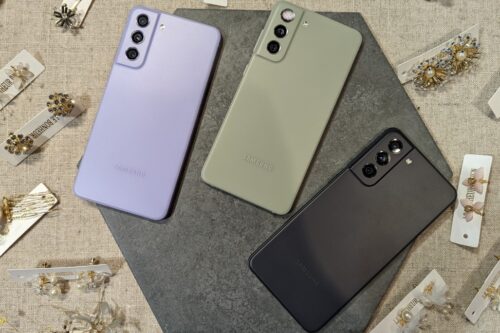 开箱｜三星 Galaxy S21 FE 5G 轻旗舰 拍照好看、玩游戏超可以！