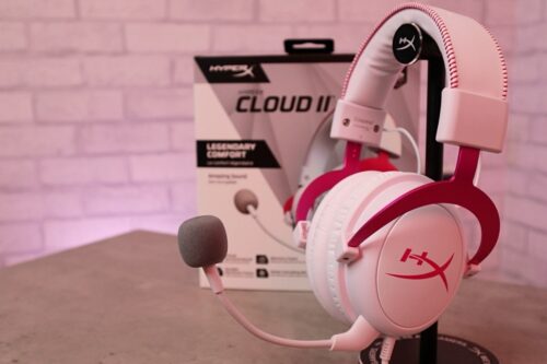 开箱｜超吸睛！HyperX Cloud II 粉色复刻版来啦 谁说电竞耳机不能可可爱爱？