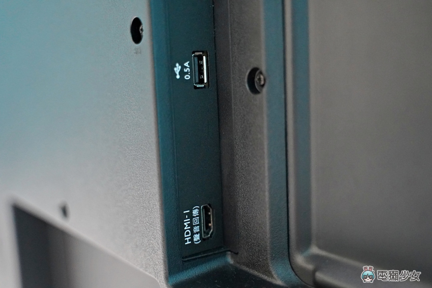 开箱｜‘ BenQ E75-730 追剧护眼智慧电视 ’DC 调光不闪屏 给你 4K HDR 真护眼大萤幕