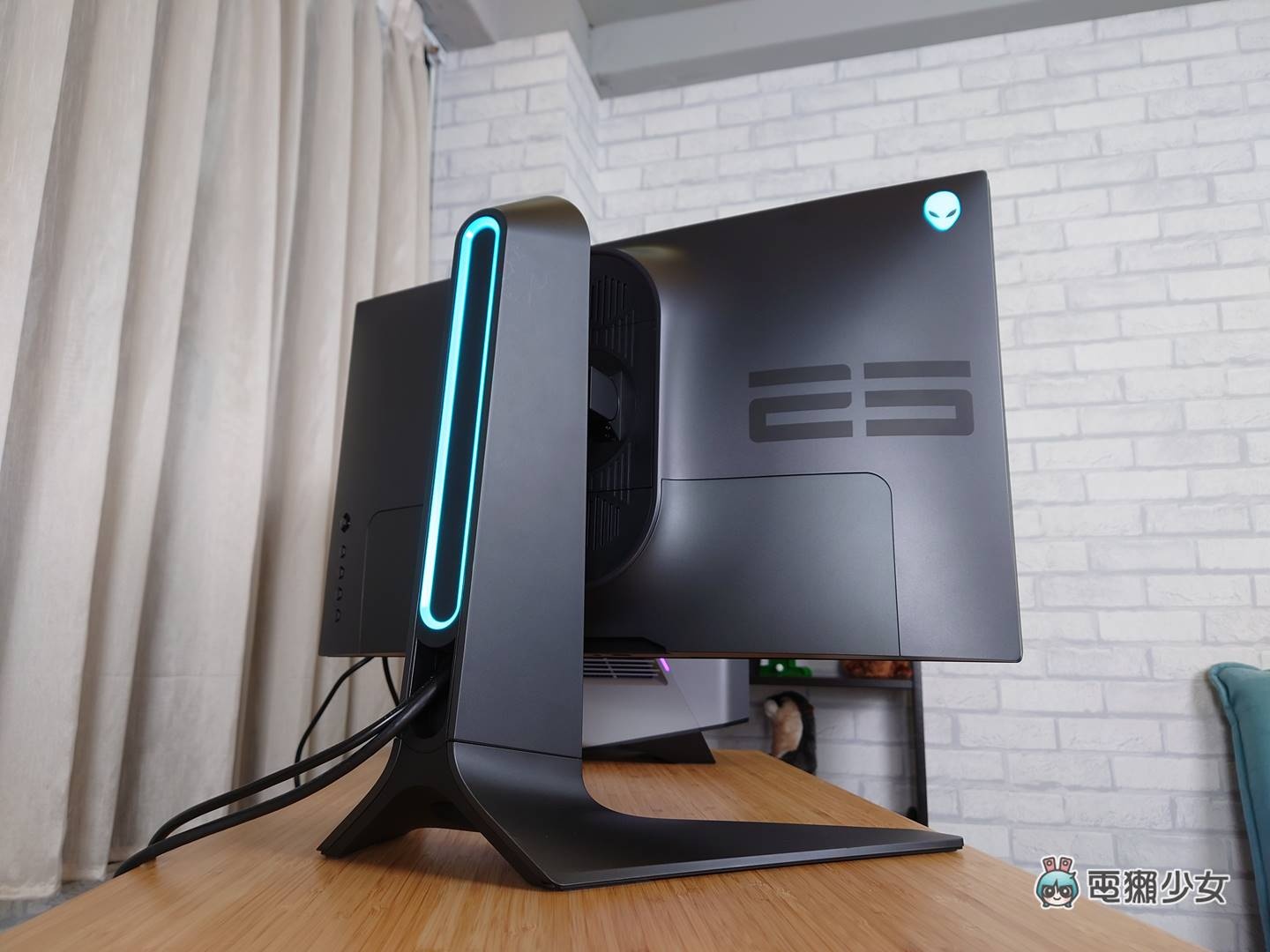 开箱|萤幕发色漂亮跟 360Hz 高更新率我全都要!Alienware AW2521H 外星人电竞萤幕 内容图9 潮品文-大潮社旗下实时最新热点娱乐时尚数码等新闻资讯网站! 开箱|萤幕发色漂亮跟 360Hz 高更新率我全都要!Alienware AW2521H 外星人电竞萤幕