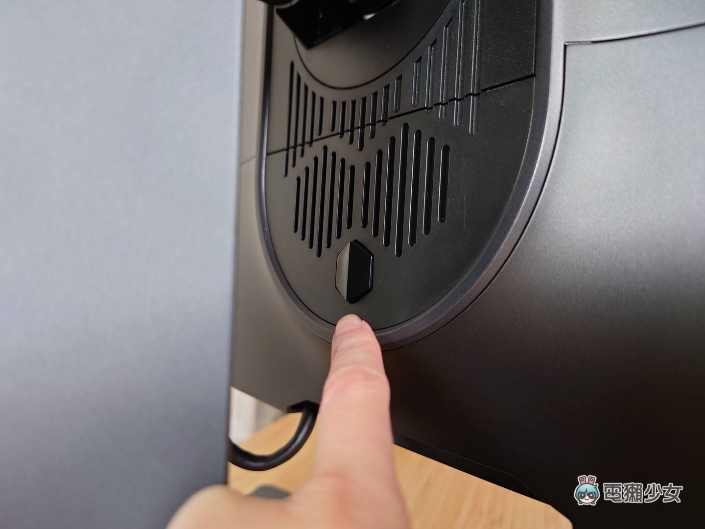 开箱|萤幕发色漂亮跟 360Hz 高更新率我全都要!Alienware AW2521H 外星人电竞萤幕 内容图10 潮品文-大潮社旗下实时最新热点娱乐时尚数码等新闻资讯网站! 开箱|萤幕发色漂亮跟 360Hz 高更新率我全都要!Alienware AW2521H 外星人电竞萤幕