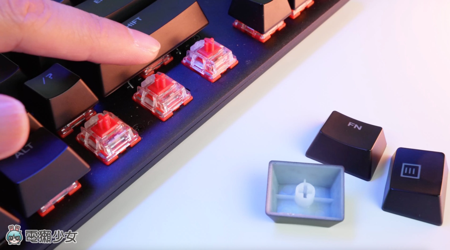 欢迎入坑机械键盘!青轴、红轴、茶轴怎么挑?尺寸、键帽也有学问! 内容图4 潮品文-大潮社旗下实时最新热点娱乐时尚数码等新闻资讯网站! 欢迎入坑机械键盘!青轴、红轴、茶轴怎么挑?尺寸、键帽也有学问!
