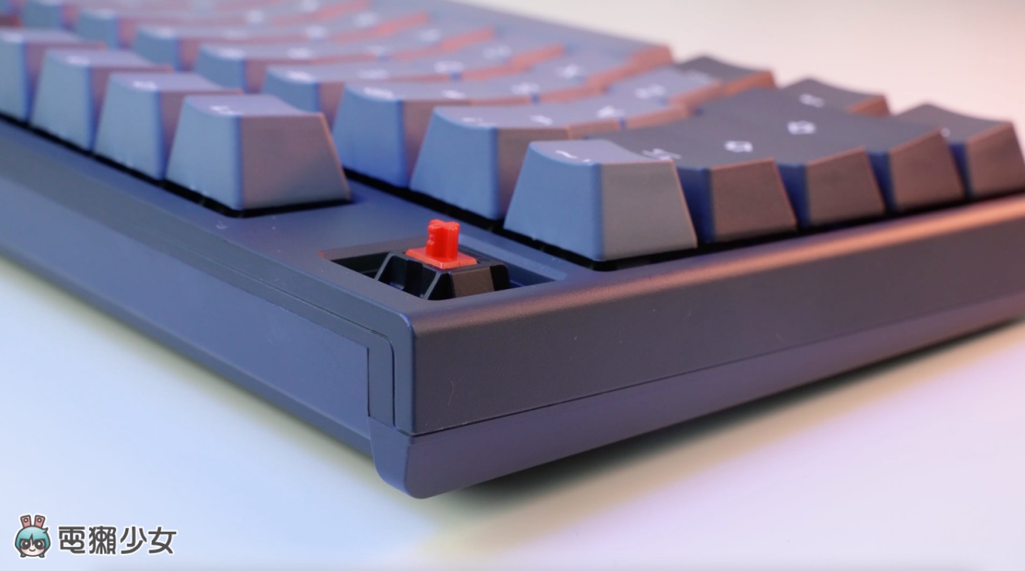 欢迎入坑机械键盘!青轴、红轴、茶轴怎么挑?尺寸、键帽也有学问! 内容图6 潮品文-大潮社旗下实时最新热点娱乐时尚数码等新闻资讯网站! 欢迎入坑机械键盘!青轴、红轴、茶轴怎么挑?尺寸、键帽也有学问!
