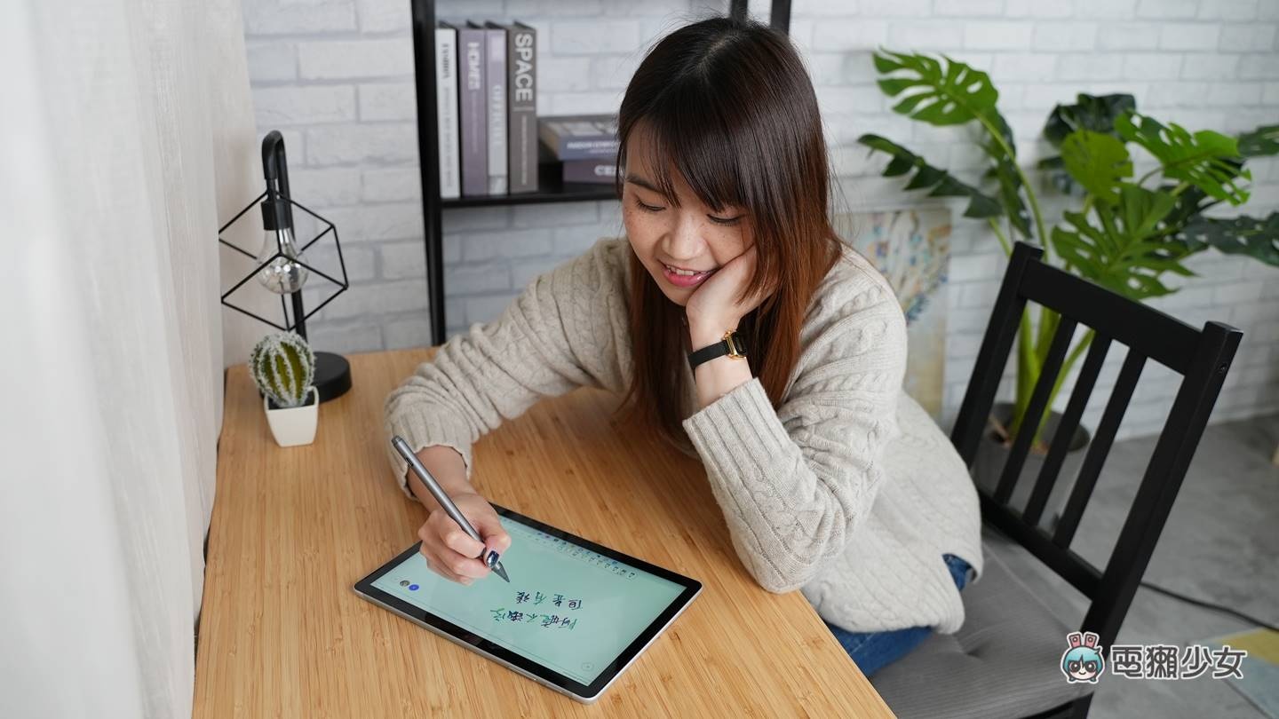 开箱|给 Surface 专用设计的 Penoval MPEN M4 手写触控笔,你也许不用买到 Surface Pen 就很顺手 内容图12 潮品文-大潮社旗下实时最新热点娱乐时尚数码等新闻资讯网站! 开箱|给 Surface 专用设计的 Penoval MPEN M4 手写触控笔,你也许不用买到 Surface Pen 就很顺手